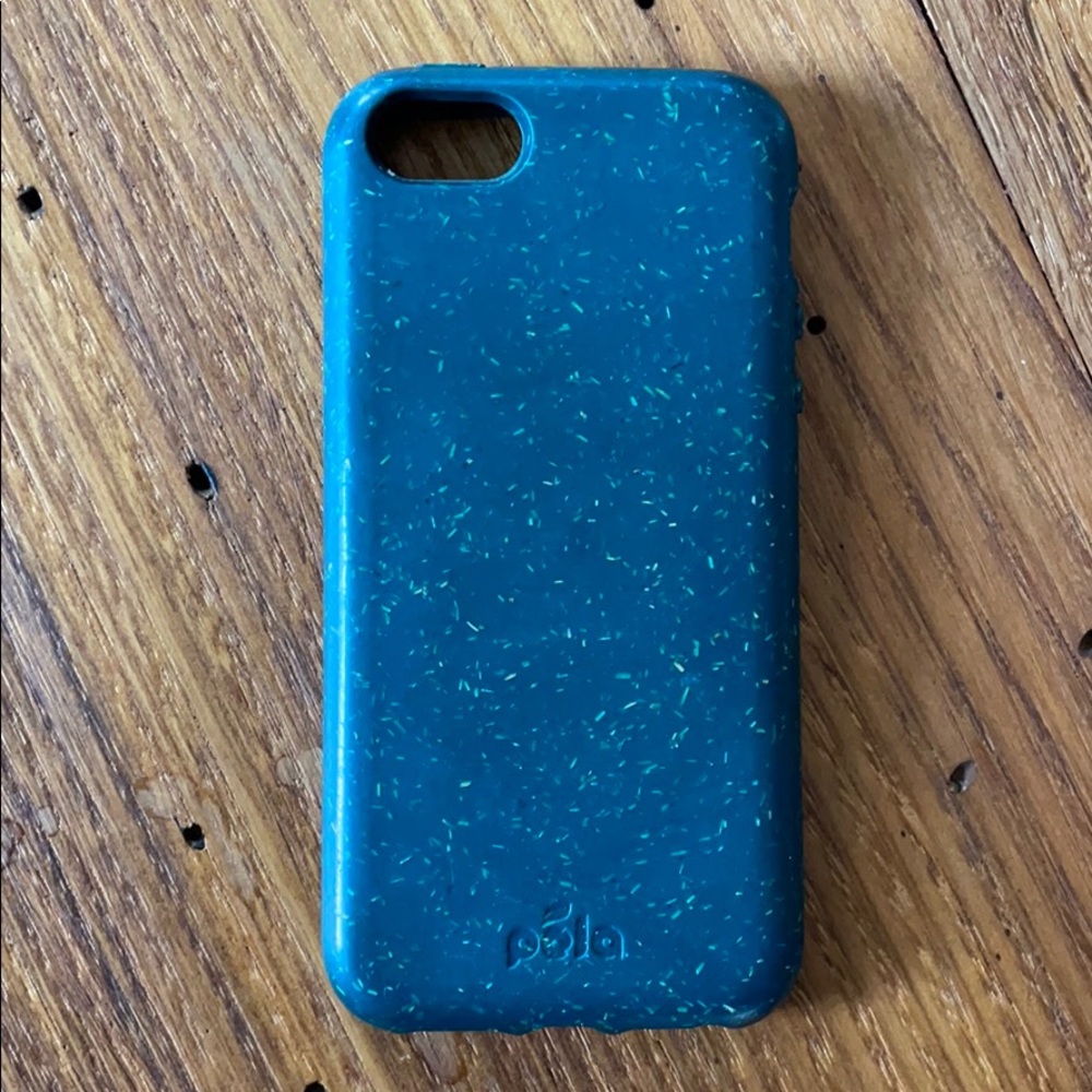 Pela iPhone Case in Green for iPhone SE